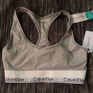 NWT Calvin Klein Sports Bra Size Small Grey